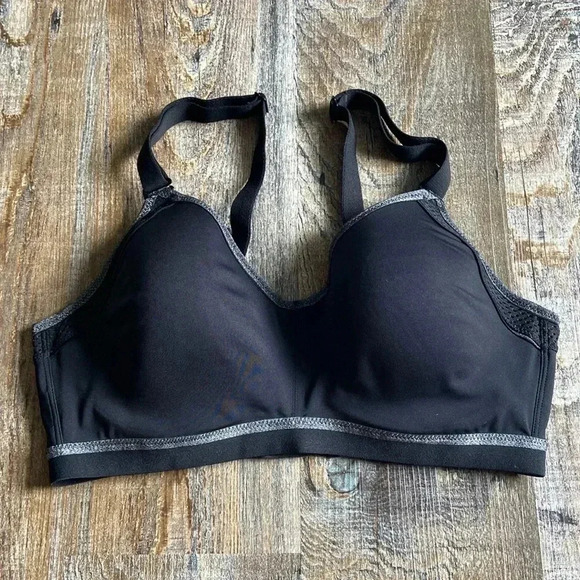 * NWOT*  Wacoal | Underwire Bra - Picture 1 of 5